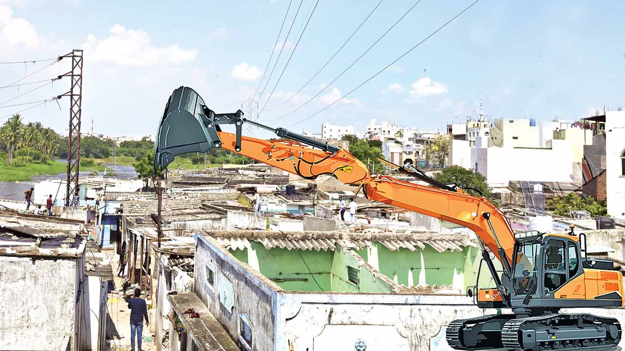 Hyderabad | కూల్చుడు.. కూల్చుడే.. పండుగ తర్వాత బలవంతంగా ఖాళీ చేయించేలా అధికారుల వ్యూహం?