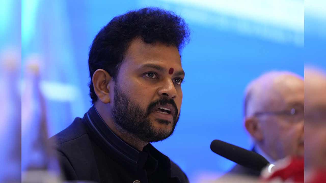 అలాంటి వారిని వదిలిపెట్టం