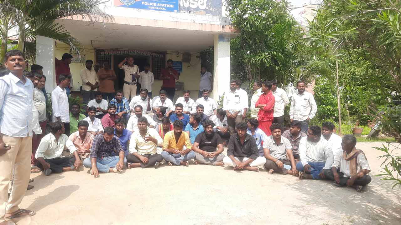 తుంగతుర్తి ఎమ్మెల్యేపై తిరుగుబావుటా