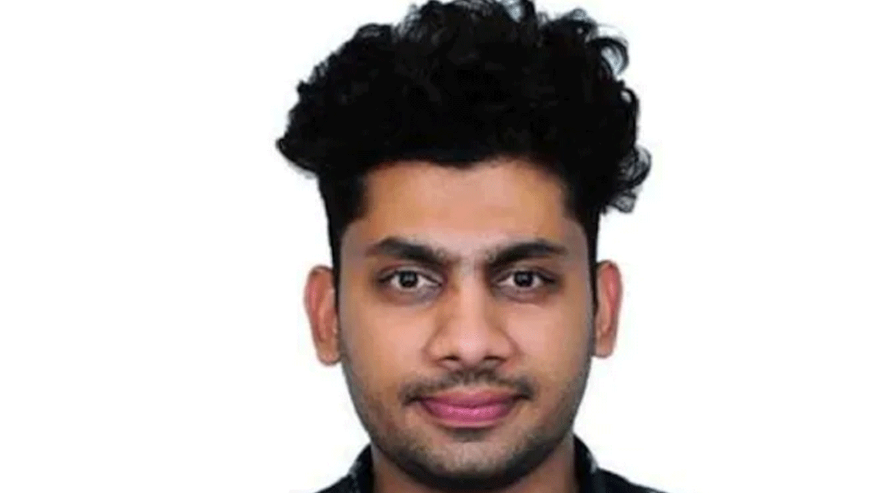 Acid Attack: యాసిడ్‌తో దాడి చేస్తాన‌ని బెదిరించిన వ్య‌క్తి ఉద్యోగం నుంచి తొల‌గింపు