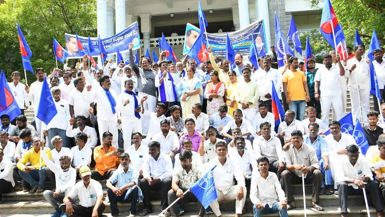 ఎస్సీ జాతీయ కమిషన్‌కు 47 వేల ఫిర్యాదులు