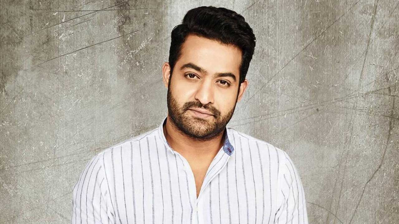 NTR | వ్యక్తిగత జీవితాలను బయటకులాగడం దిగజారుడు రాజకీయాలకు పరాకాష్ఠ: ఎన్టీఆర్‌