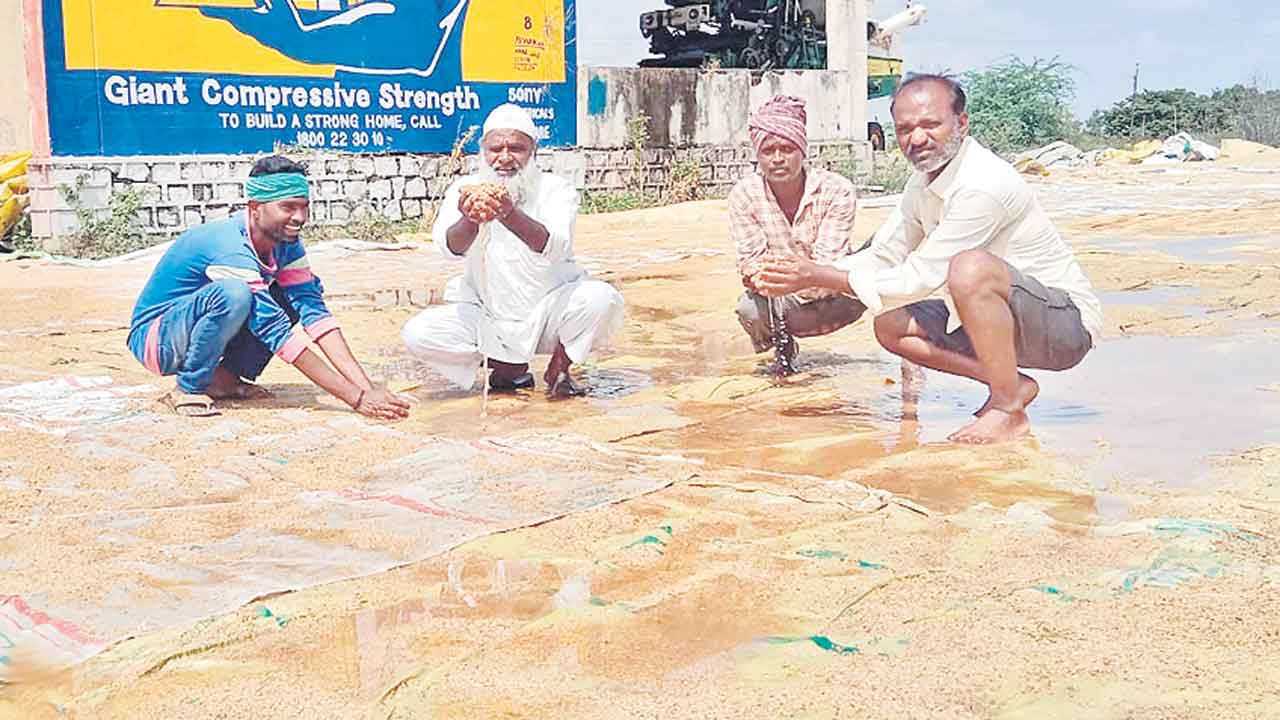 ఉమ్మడి జిల్లాలో భారీ వర్షం