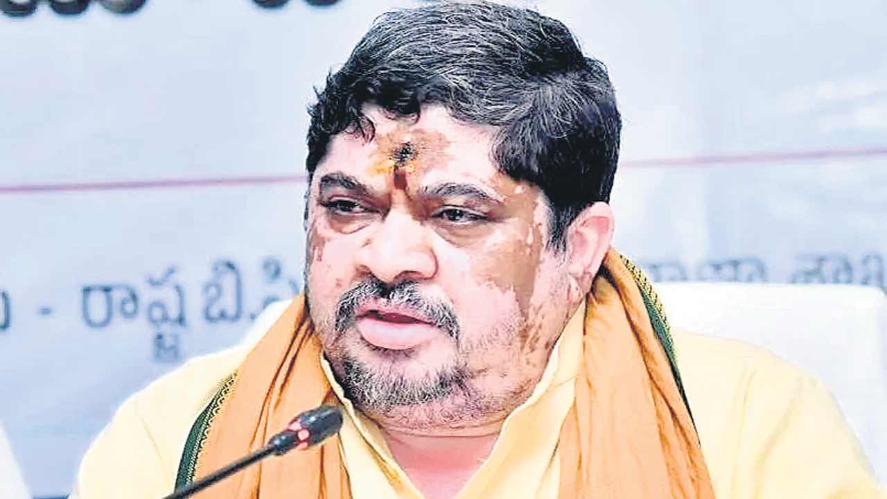 మూసీ సమస్యలు రాసివ్వండి: పొన్నం