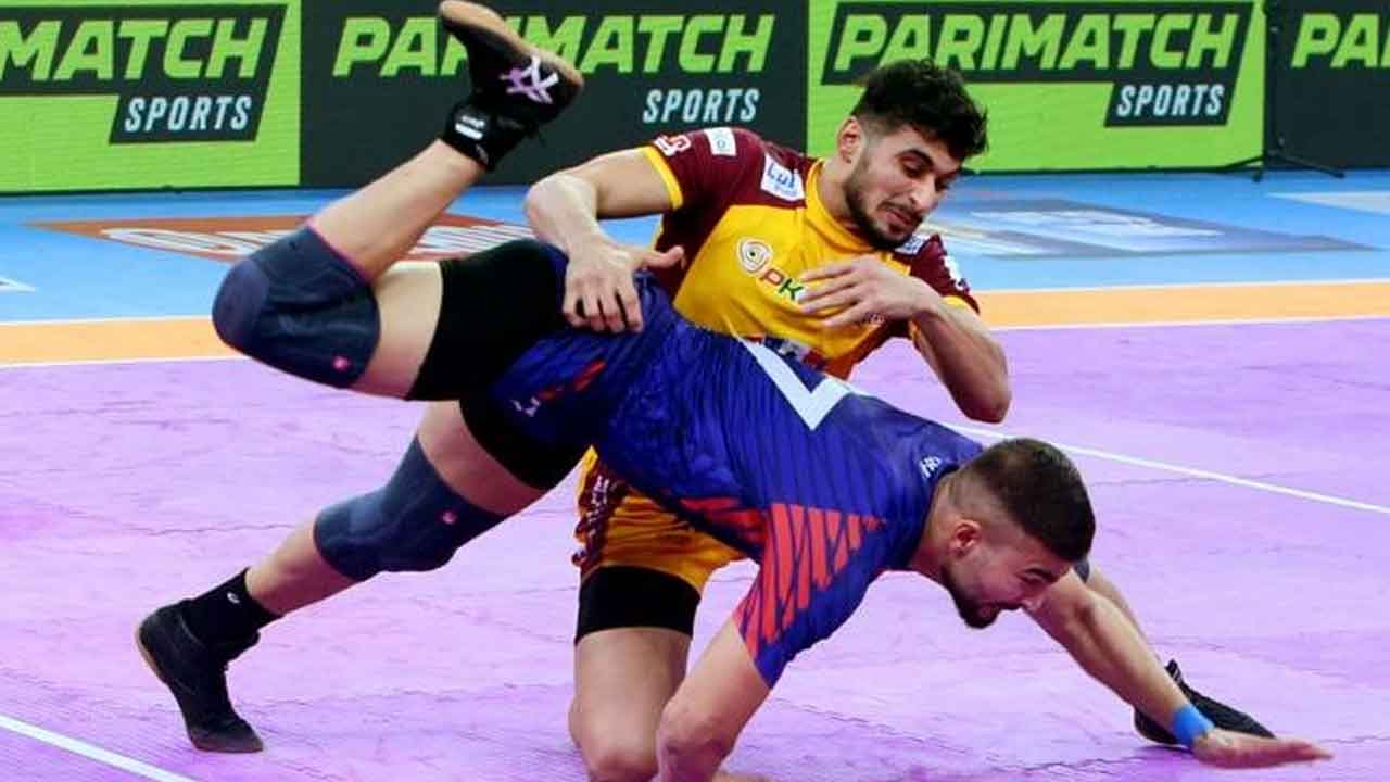 టైటాన్స్‌ హ్యాట్రిక్‌