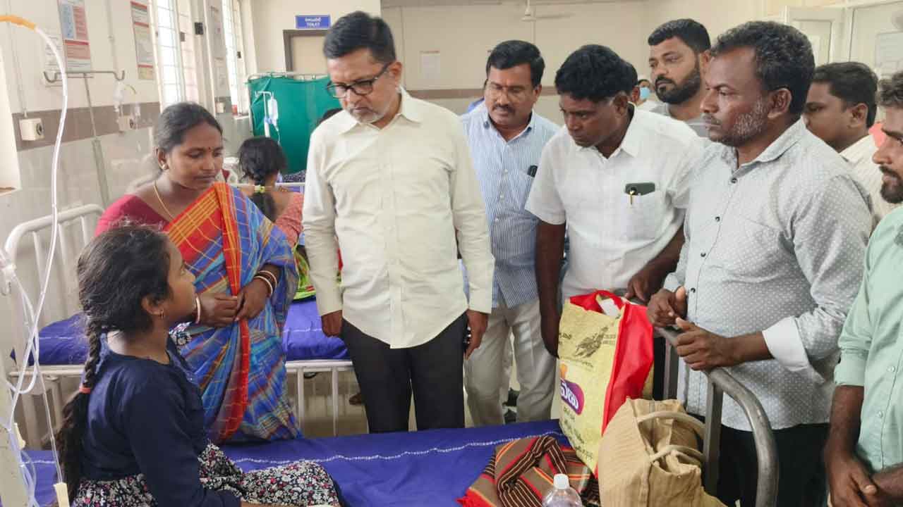 Putta Madhukar | విద్యార్థులకు మంత్రి క్షమాపణ చెప్పాలి : పుట్ట మధుకర్‌