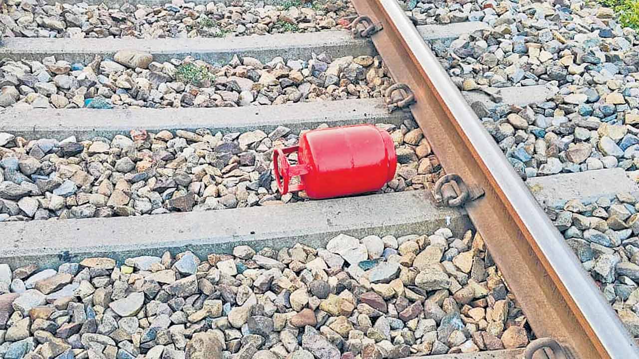 Rail Track