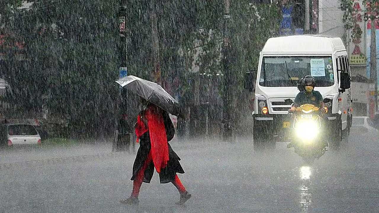 Heavy Rains | పుదుచ్చేరి, తమిళనాడులో దంచికొడుతున్న వానలు