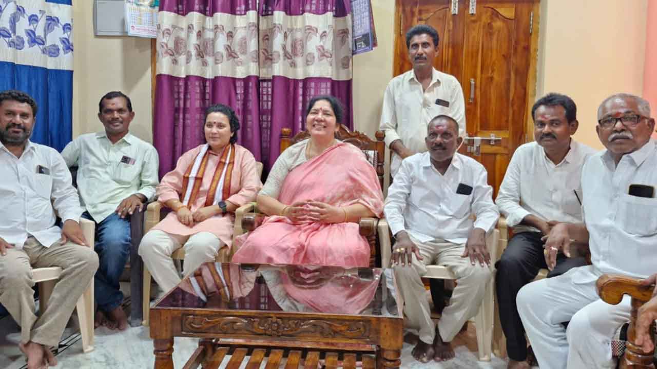 Sathyavathi Rathod | చౌకబారు మాటలకు సీఎం రేవంత్‌ రోల్‌మోడల్‌ : సత్యవతిరాథోడ్‌