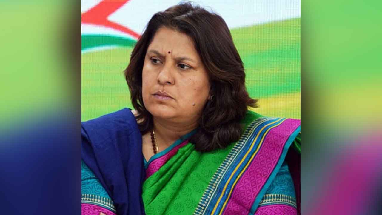 Congress | మనం అధికారంలో ఉన్నామా? ప్రతిపక్షంలో ఉన్నామా? కాంగ్రెస్‌ సోషల్‌ మీడియాపై సుప్రియ శ్రీనేట్ ఫైర్‌