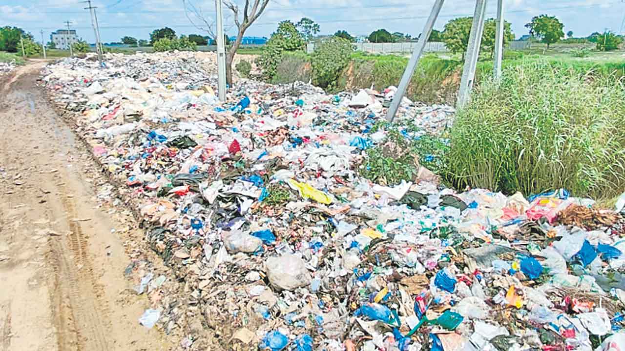 ‘చెత్త’శుద్ధి ఏదీ..!