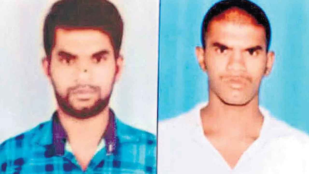 రసాయనాల ట్యాంక్‌లో పడి కవలలు మృతి