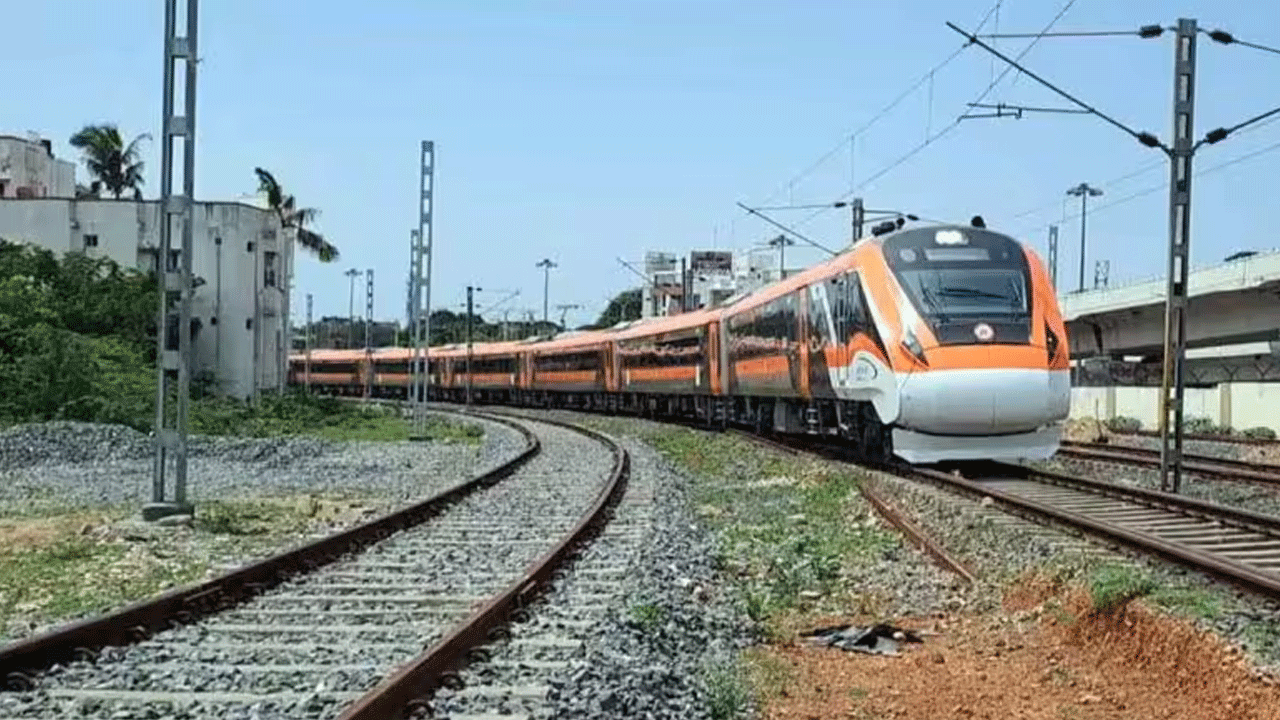 Vande Bharat Express: లాంగెస్ట్ వందే భార‌త్ ఎక్స్‌ప్రెస్ ఏదో తెలుసా.. ఆ రైలు టికెట్ ధ‌ర‌లు ఇవే
