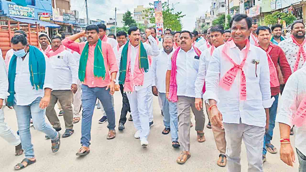 రైతుభరోసా ఇచ్చే వరకు పోరాడుతాం