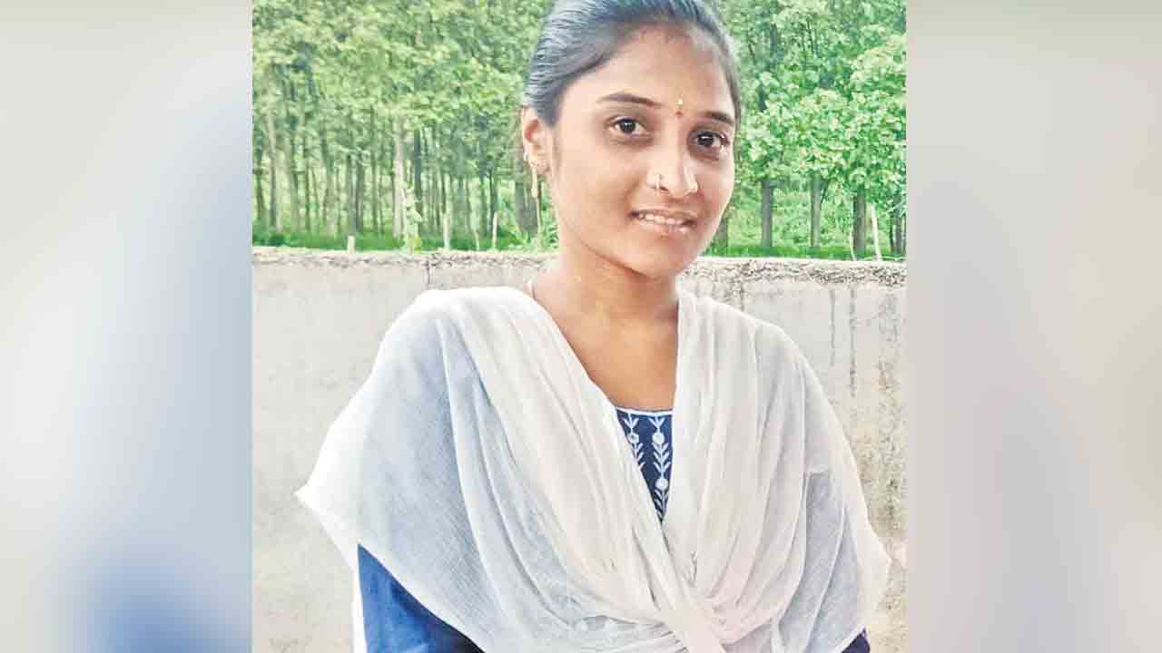 గుండెపోటుతో యువతి మృతి