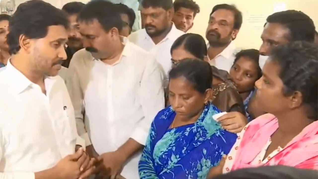YS Jagan | రాష్ట్రంలో దారుణమైన పరిస్థితులు ఉన్నాయి.. వైఎస్‌ జగన్‌ ఆవేదన
