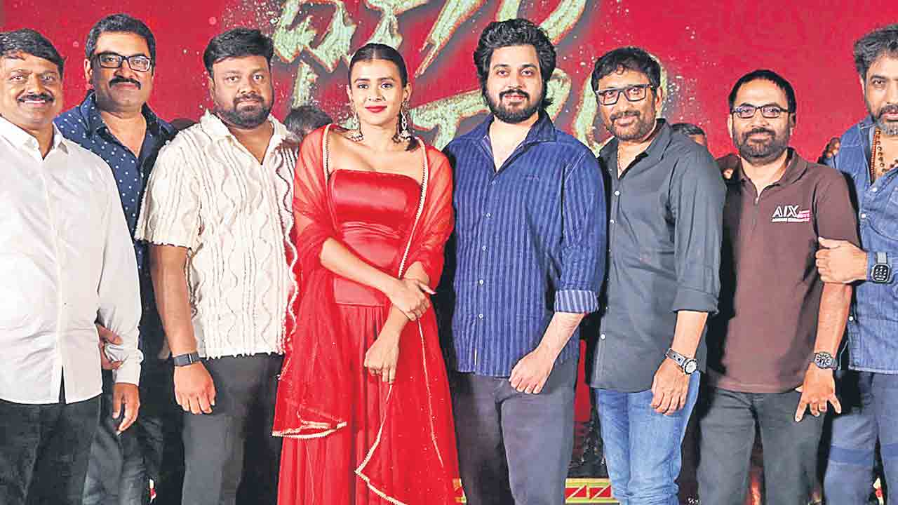 సరిపడా నవ్వులిస్తాం