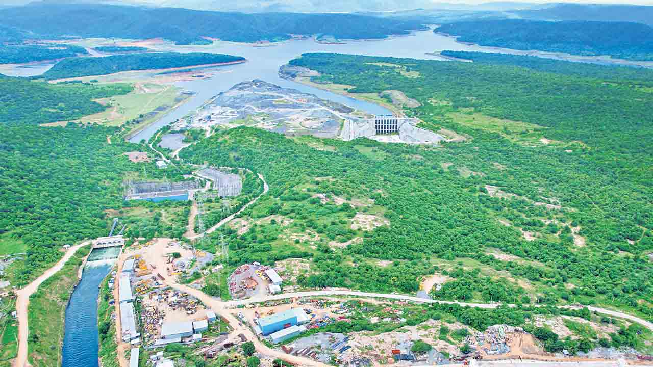 పాలమూరుపై పగ కాంగ్రెస్‌ నిలువెత్తు దగా