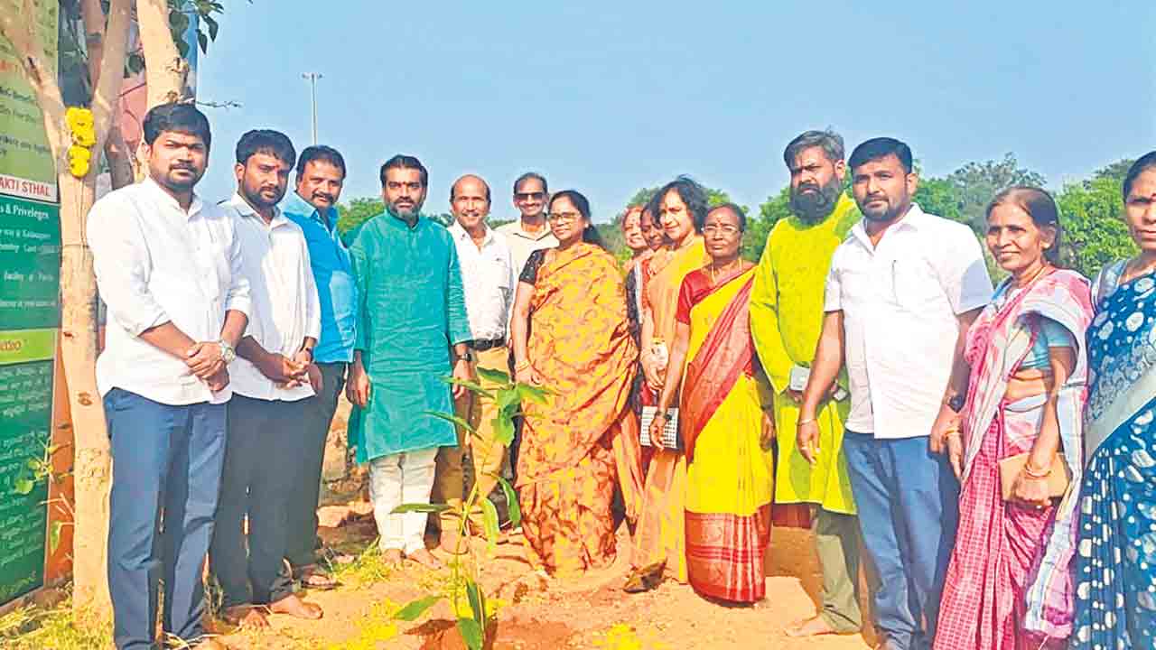 పత్రీజి జయంతిలో ‘గ్రీన్‌ ఇండియా చాలెంజ్‌’