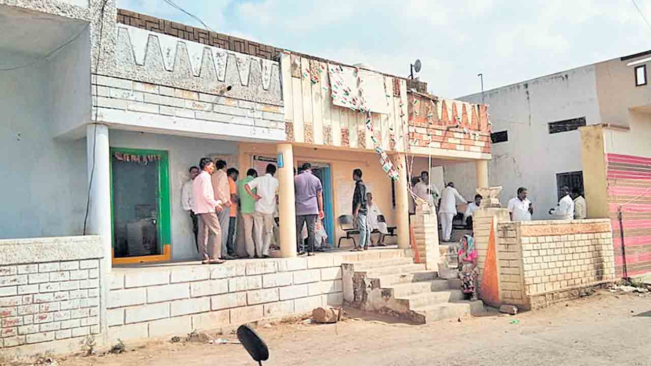 రియల్‌ ట్రబుల్‌..