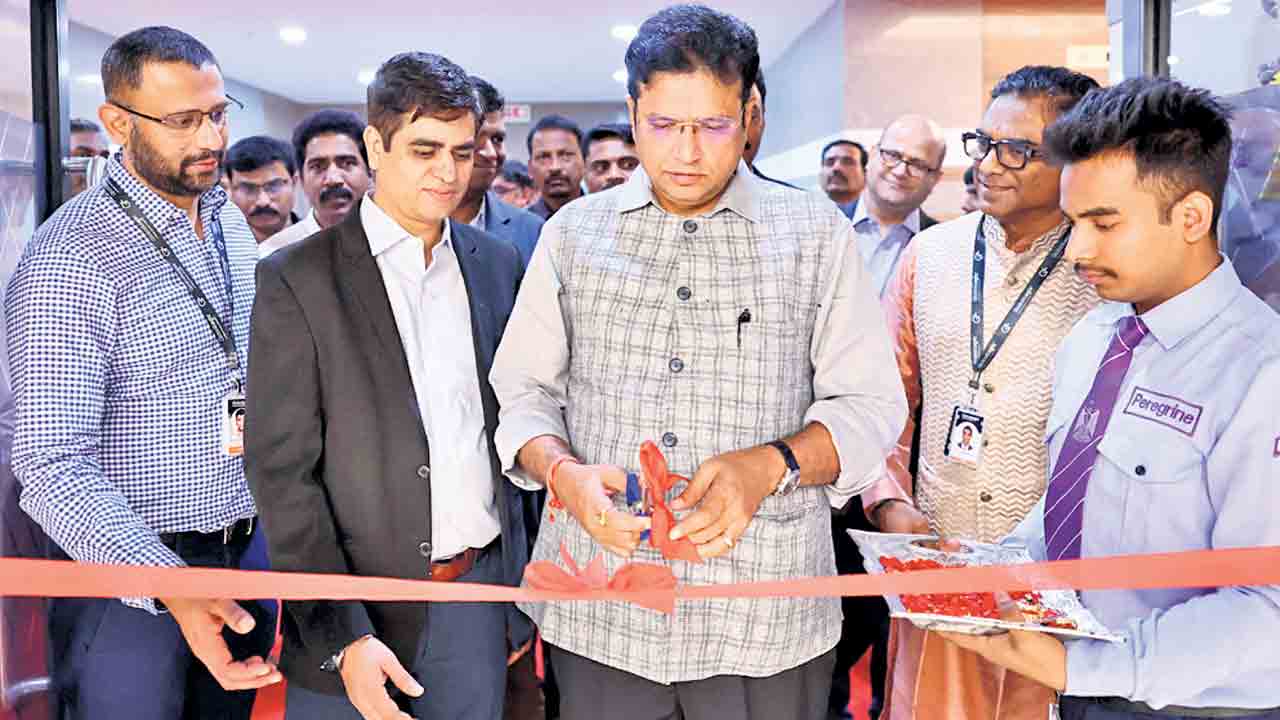 హైదరాబాద్‌లో గ్లోబల్‌ లాజిక్‌ సెంటర్‌