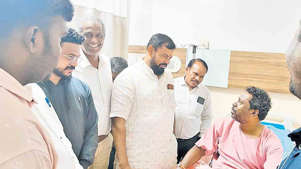 బీజేపీ లీగల్‌ సెల్‌ సభ్యుడిపై దాడి