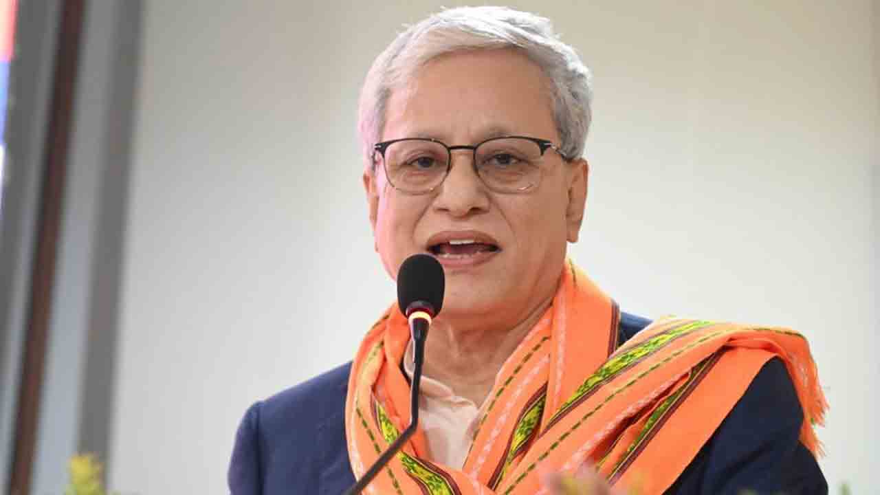 ఢిల్లీ వెళ్లిన గవర్నర్‌