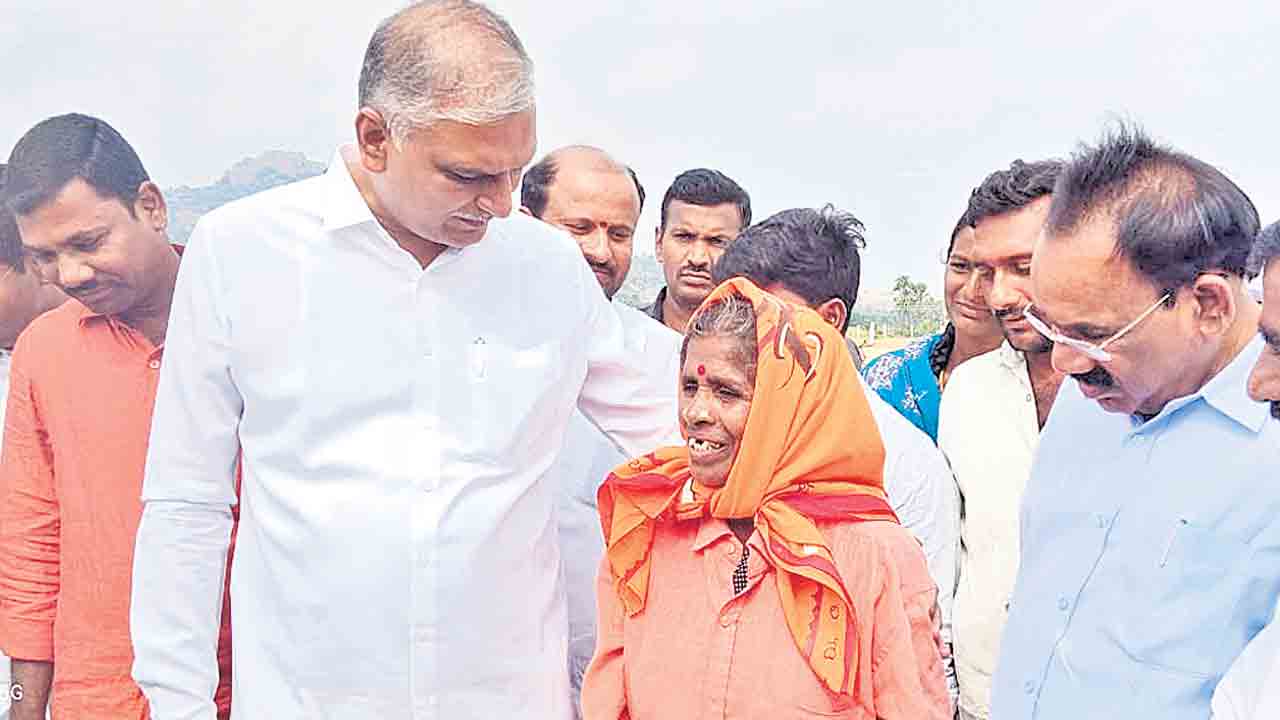Harish Rao | ధాన్యం కొనుగోళ్లపై కేర్‌లెస్‌.. మద్యం అమ్మకాలపై ఫోకస్‌: హరీశ్‌రావు