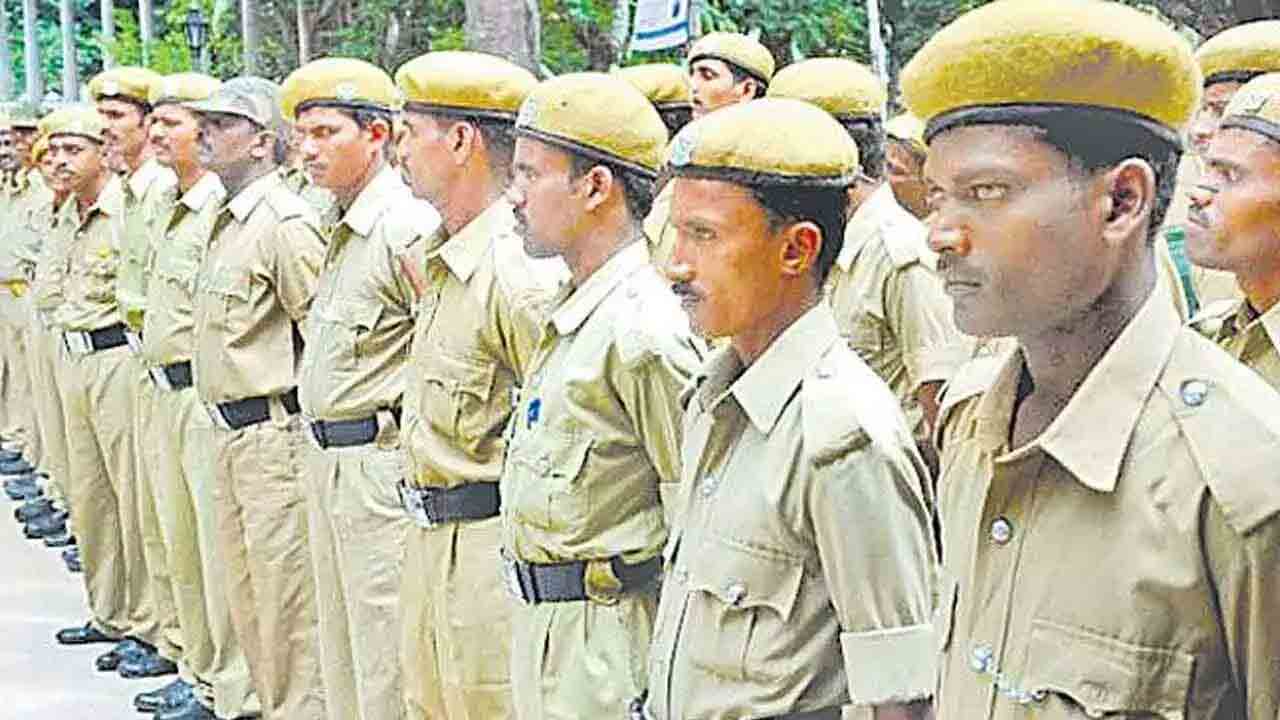 Home Guards | హోంగార్డుల చలో హైదరాబాద్