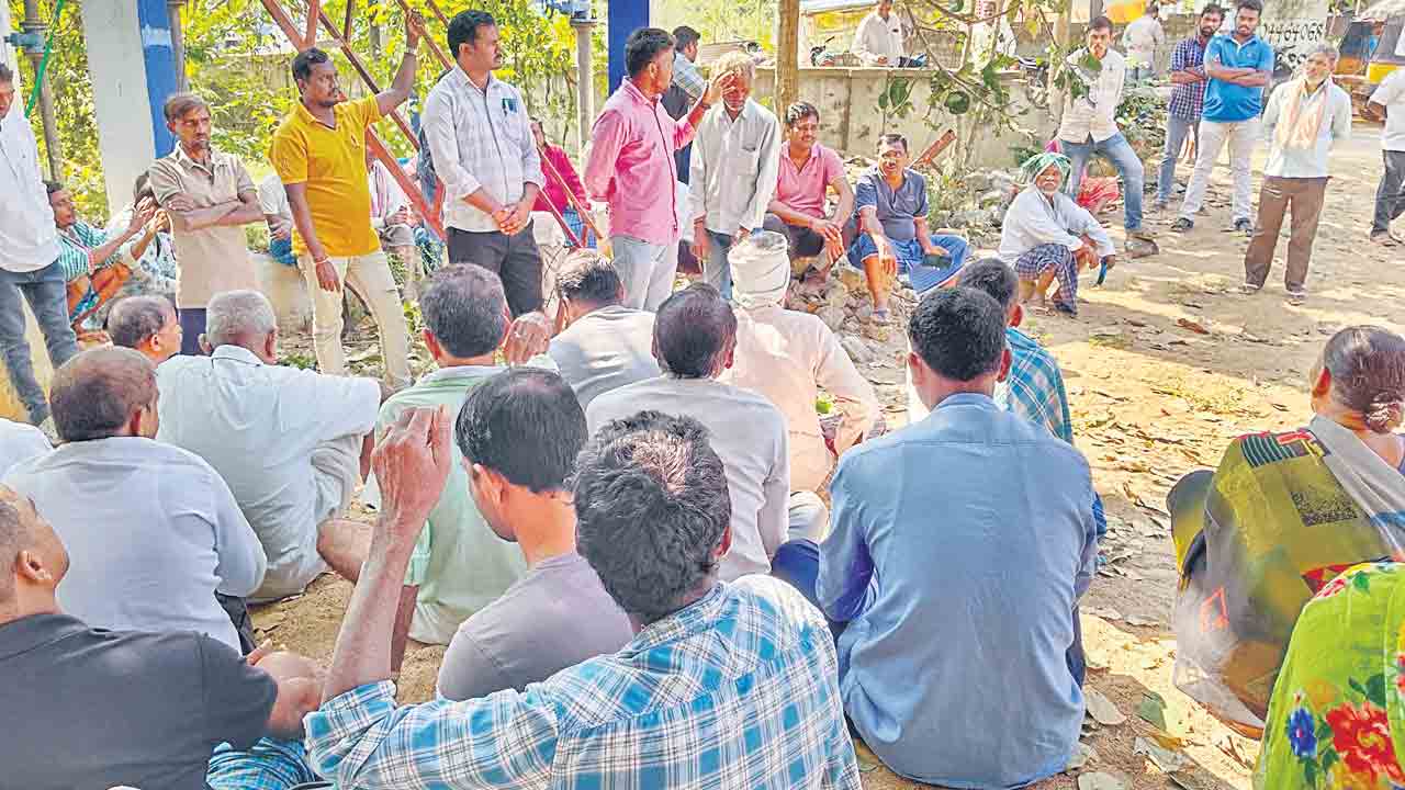 చౌటపల్లిలో రైతుల సమావేశం