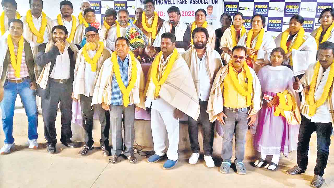 కుప్పకూలిన రియల్‌ ఎస్టేట్‌