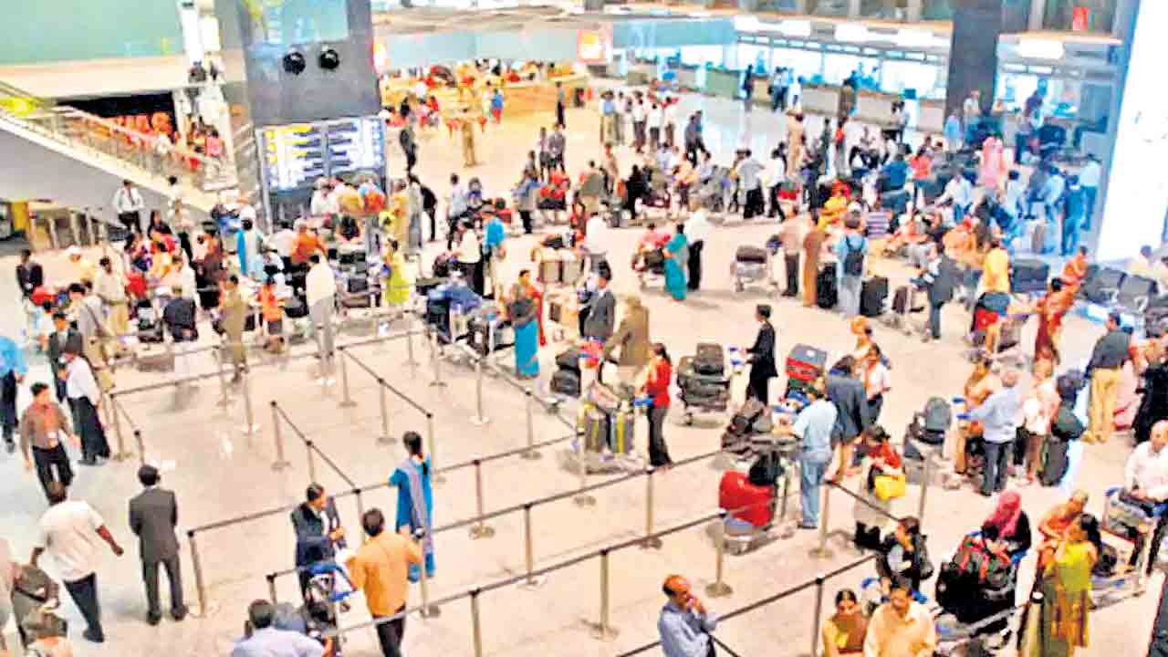 Air Passengers | ఒకేరోజు 5 లక్షల మంది.. రికార్డు స్థాయికి విమాన ప్రయాణికులు