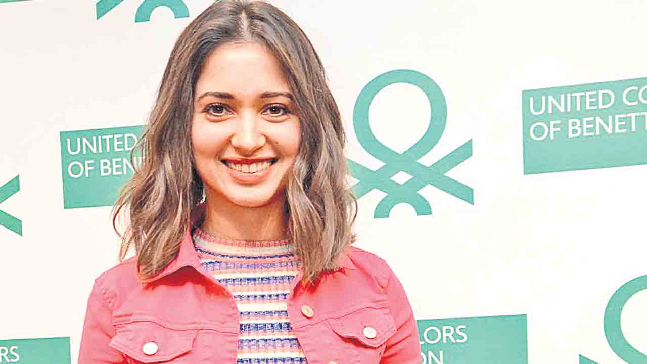 Tamannaah | అతను పక్కనుంటే ప్రపంచాన్ని గెలుస్తా..: తమన్నా
