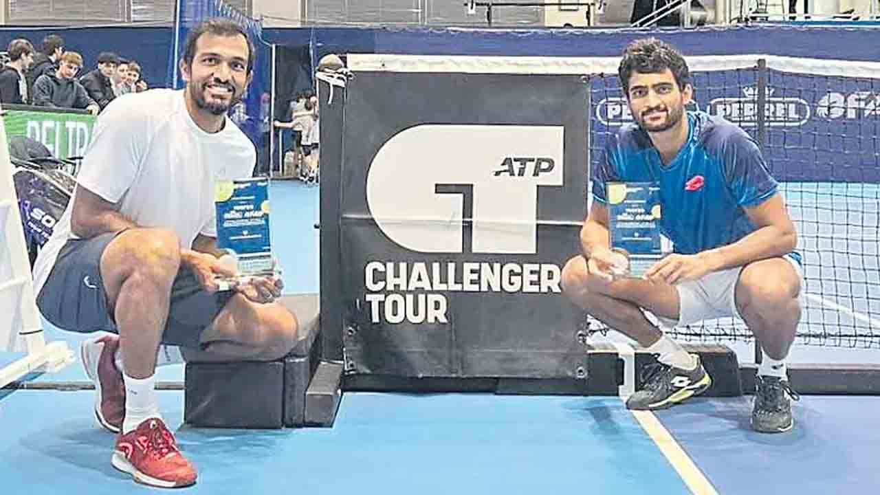 బాలాజీ-రిత్విక్‌ జోడీకి టైటిల్‌