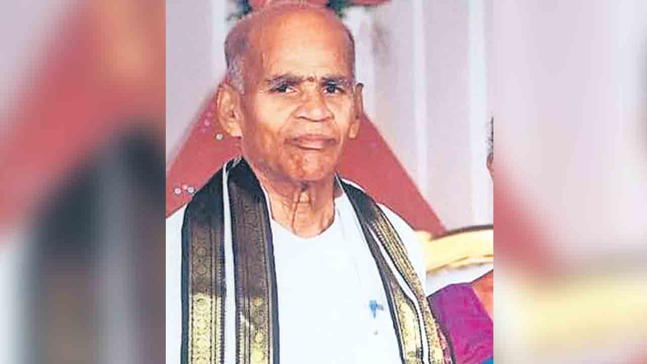 మాజీ ఎమ్మెల్యే రామచంద్రారెడ్డి మృతి