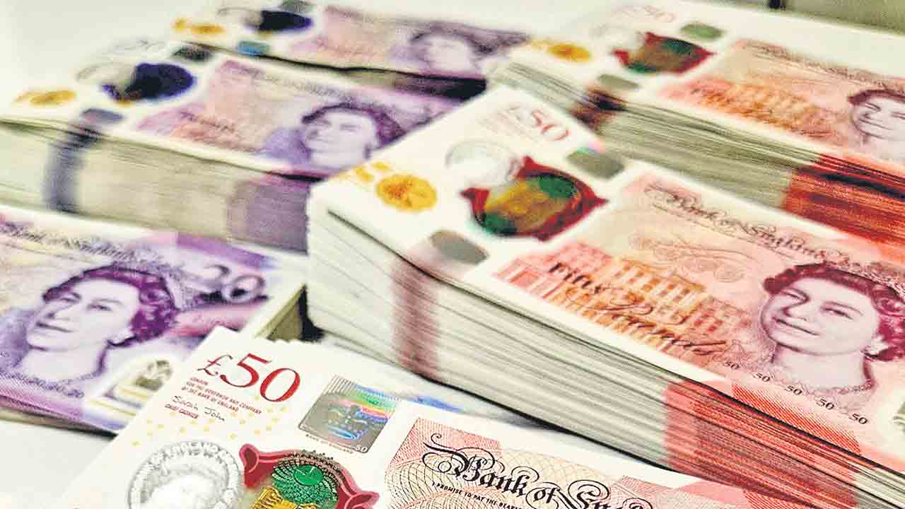 Lottery | రాత్రికి రాత్రే యూకే సంపన్నుల్లో ఒకడిగా.. బ్రిటన్‌ వ్యక్తికి 1800 కోట్ల జాక్‌పాట్‌