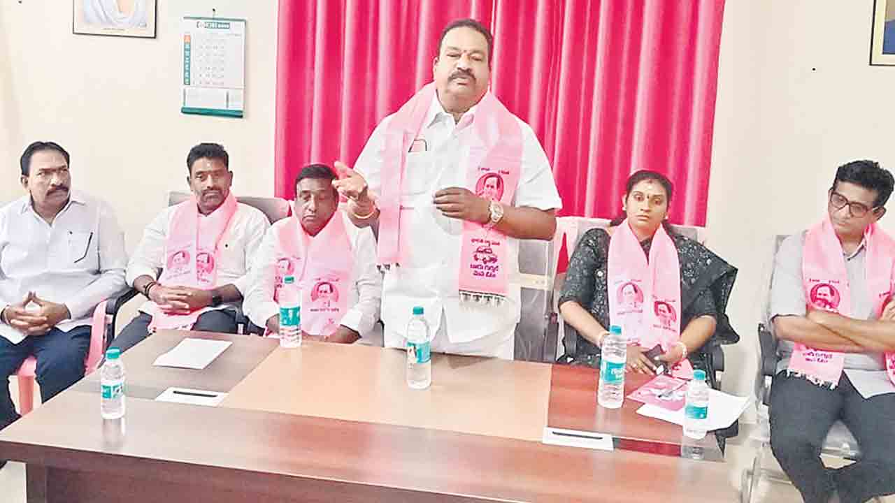 కేసీఆర్‌ పోరాటంతోనే తెలంగాణ