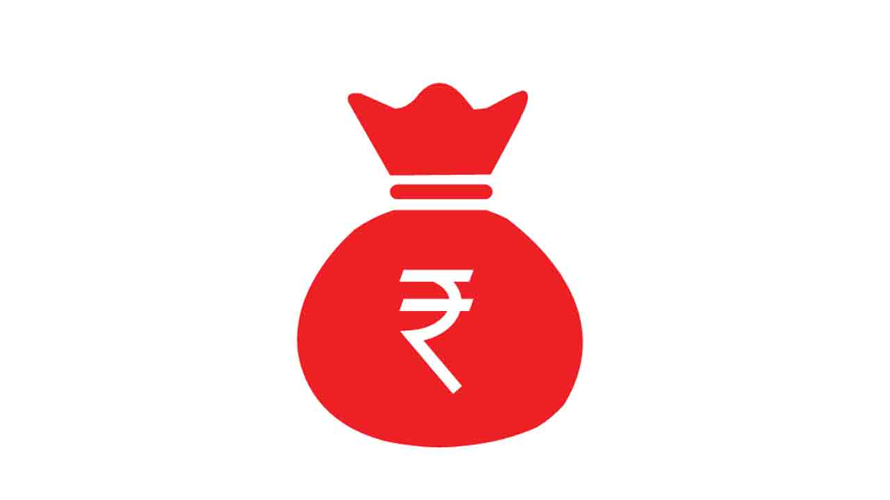 Engineering Seats | మేనేజ్‌మెంట్‌ కోటాలో సీట్లు ఇప్పిస్తానంటూ.. రూ. 73 లక్షలు స్వాహా..