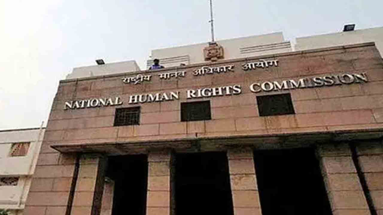 ‘సరోగసీ ఆత్మహత్య’పై ఎన్‌హెచ్‌ఆర్సీ సీరియస్‌