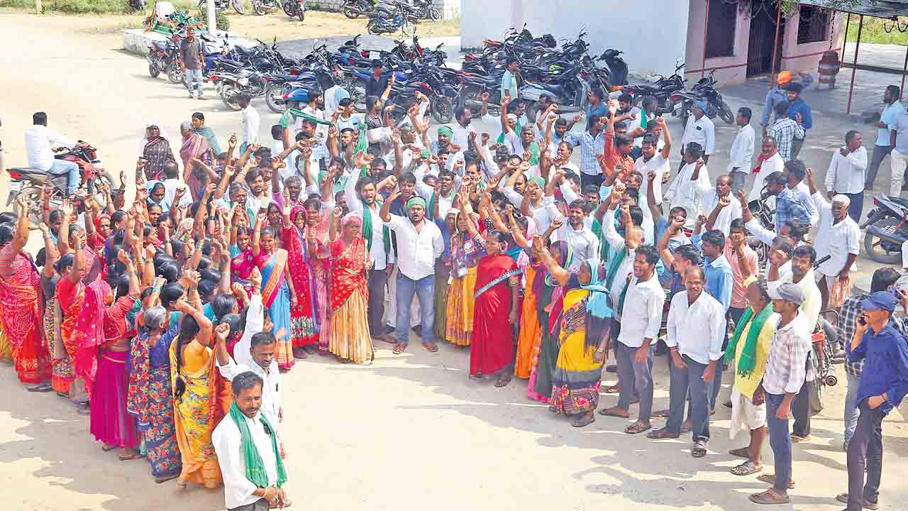 ఉద్యమిస్తే ఉప్పెన.. విప్లవిస్తే విజయం