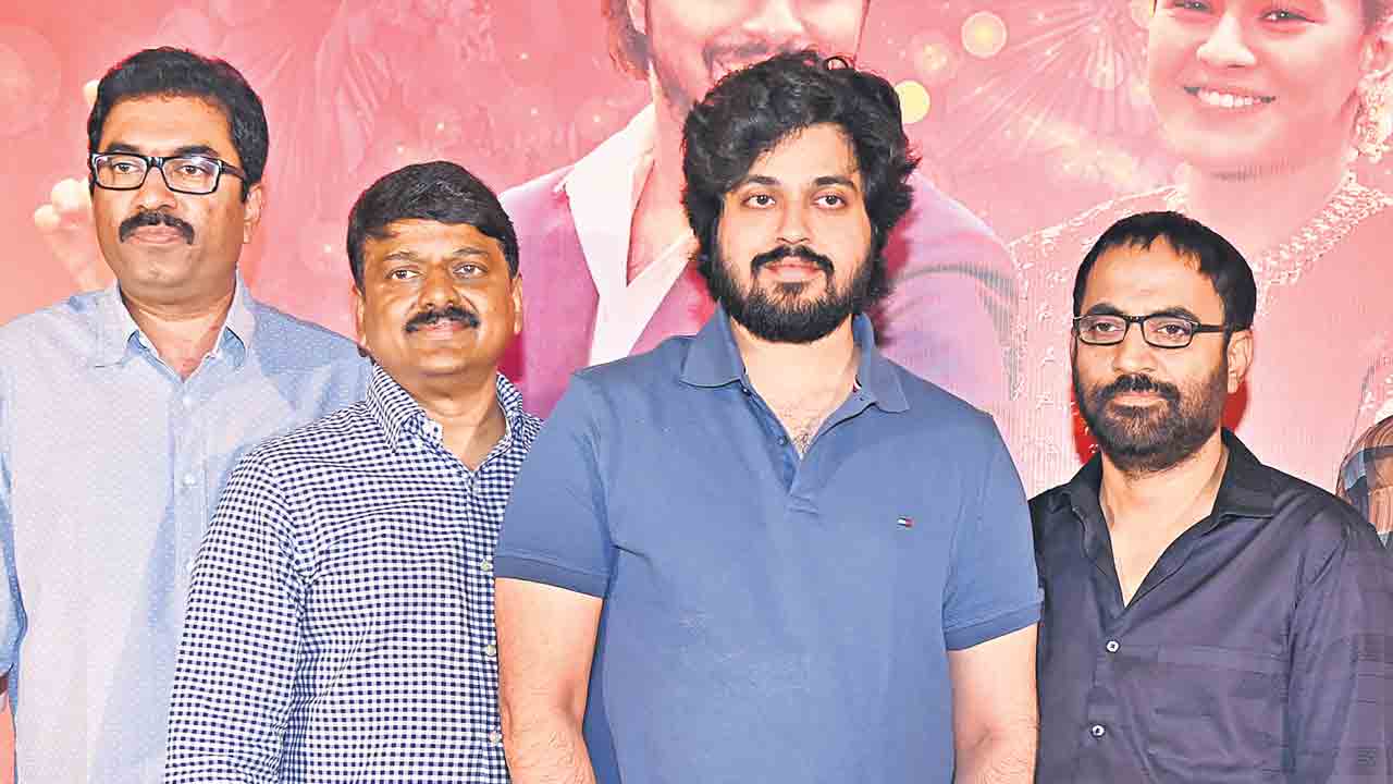 ‘ధూం ధాం’ అనిపించే వినోదం