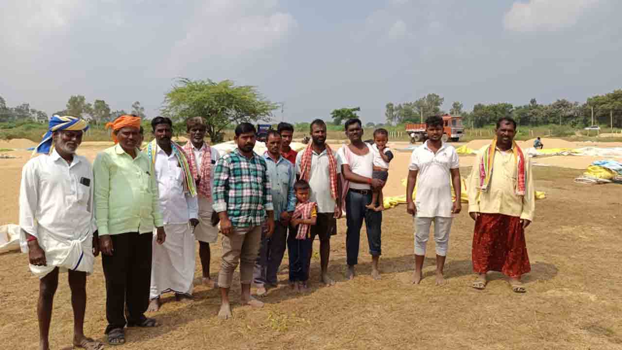 కానరాని కేంద్రాలు