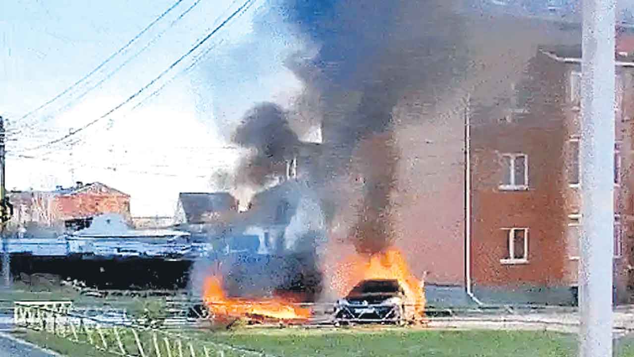 మాస్కోపై డ్రోన్లతో విరుచుకుపడ్డ ఉక్రెయిన్‌