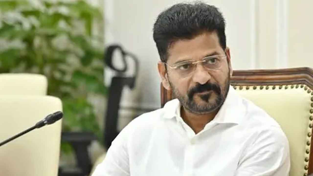CM Revanth Reddy | రేవంత్కు అందని అధిష్ఠానం ఆశీస్సులు.. బర్త్డే విషెస్ చెప్పని సోనియా, రాహుల్