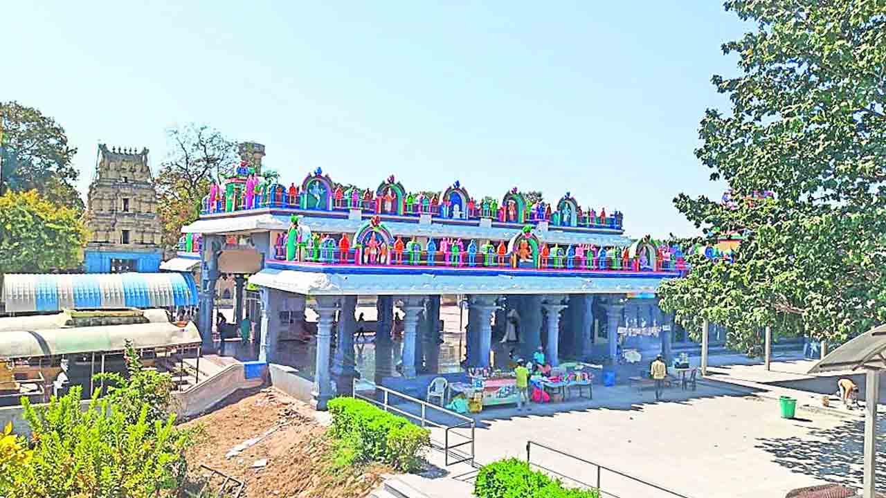 కాళేశ్వరం.. ప్రగతి సుదూరం