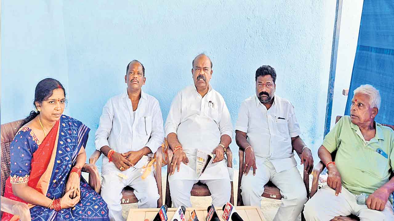 రేవంత్‌ పాలనలో తెలంగాణ విధ్వంసం