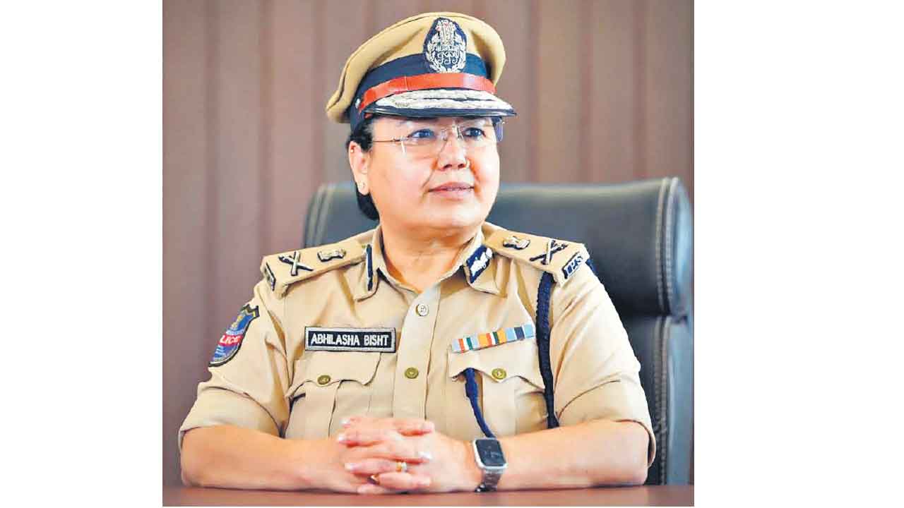 రేపే కానిస్టేబుళ్ల పాసింగ్‌ అవుట్‌ పరేడ్‌