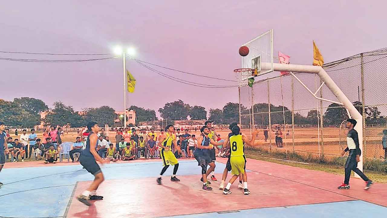 Basketball Tourney | అండ‌ర్ -19 బాస్కెట్ బాల్ టోర్నీ.. ఫైనల్లో పాలమూరు 