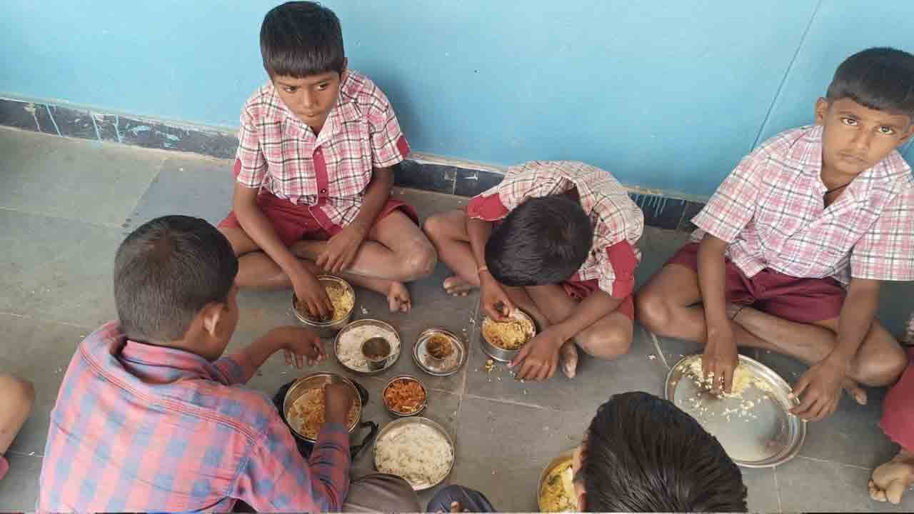 ఇంటి భోజనం