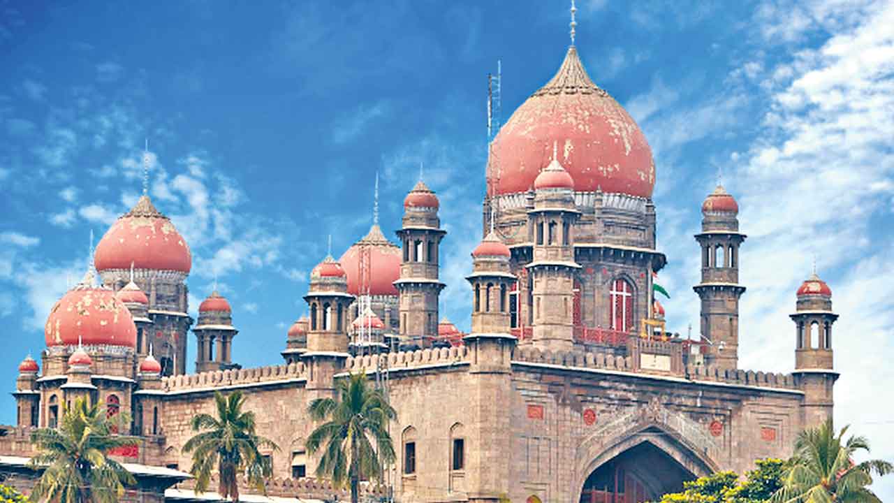 ఒకే ఘటనపై 3 కేసులా?